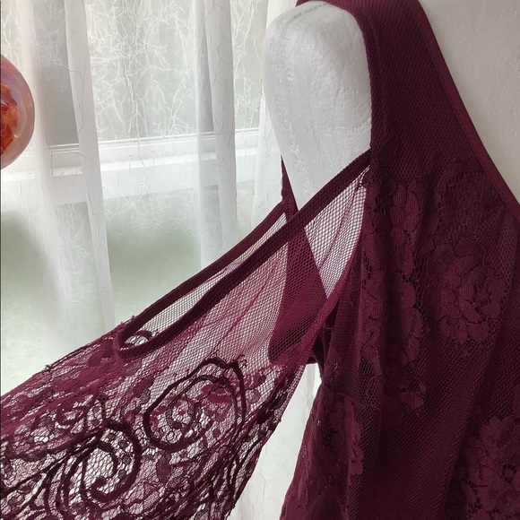 Torrid lace dress - Picture 3 of 8